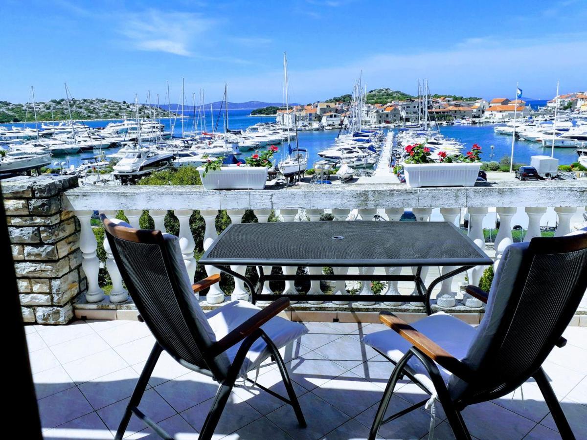 Apartments Tiho&Marija Tribunj (Sibenik-Knin) Exterior foto