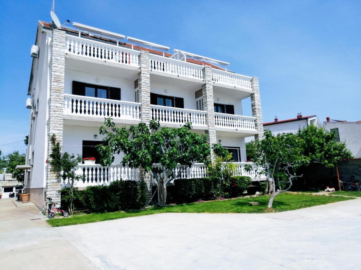 Apartments Tiho&Marija Tribunj (Sibenik-Knin) Exterior foto